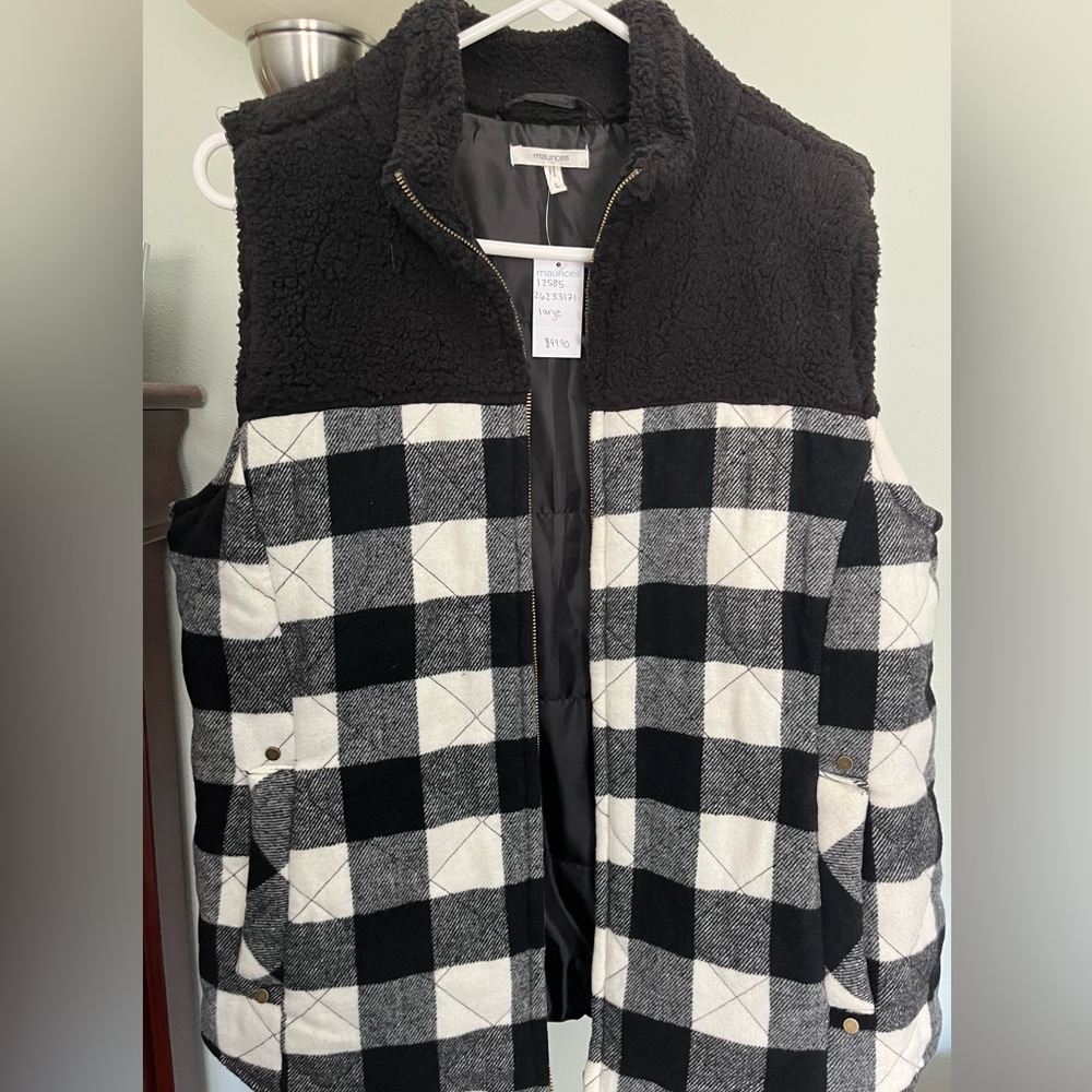 Maurices Black and White Plaid Vest